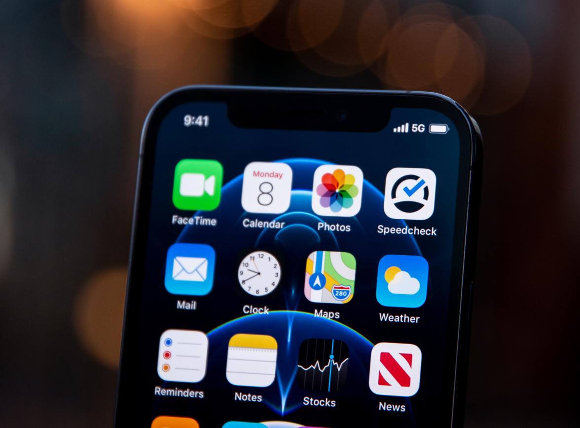 陆丰苹果手机维修分享为什么 iPhone 12 在冬季会自动关机 
